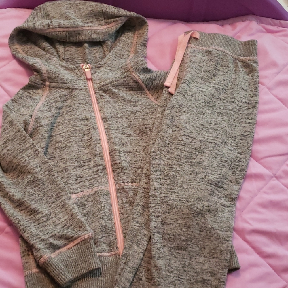 Girls Sweatsuit